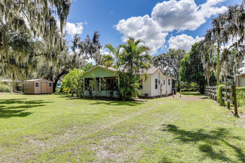 Traveling Nurses Welcome! Peaceful Home in Arcadia