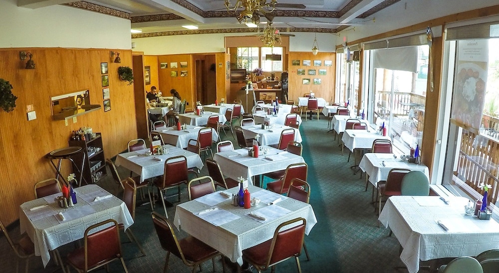 Lake Crest Inn