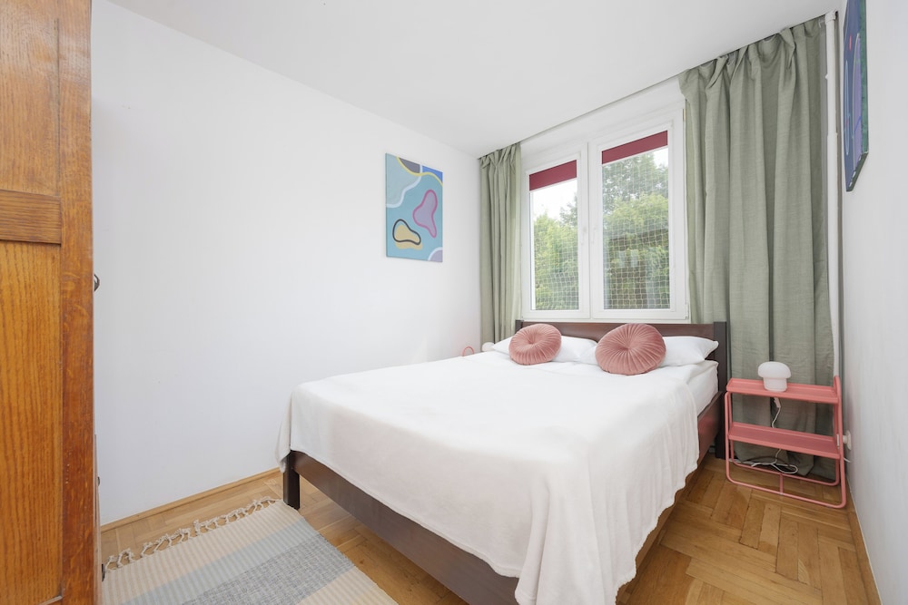 Apartment With Balcony by Renters view 2