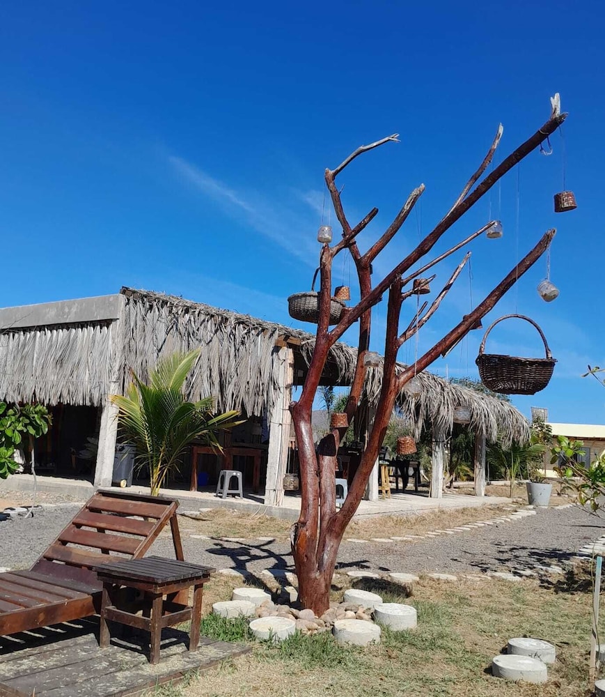 Tres Velas Surf