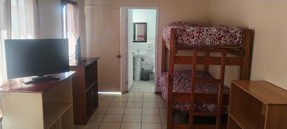 Hostal Plaza Carrera