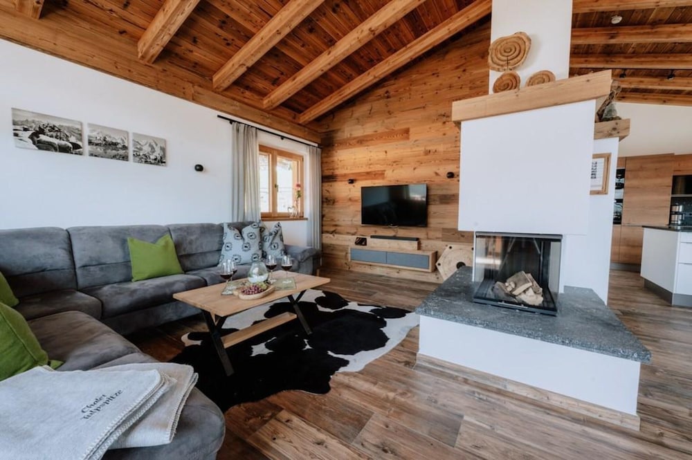 Nationalpark Chalet Tulpspitze view 4
