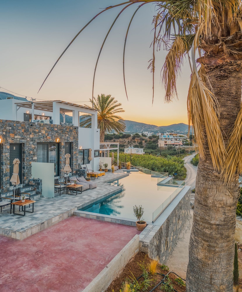 Plakakia Luxury Apartments