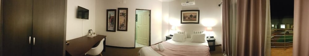 Izinga Guest House view 2