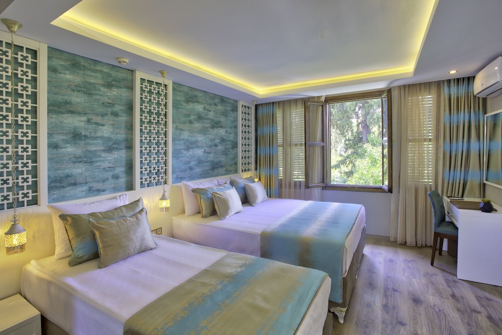 Route Otel Kaleiçi - Image 31