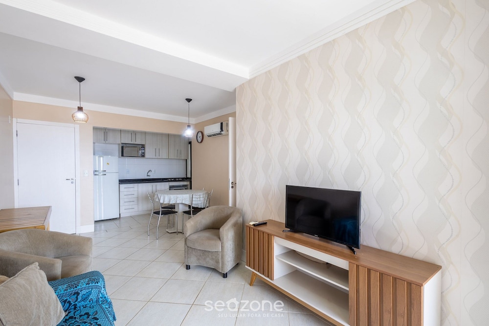 Apart w/ Pool 400m Praia dos Ingleses Posc0311