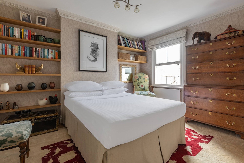 Lilyville Road III by Onefinestay