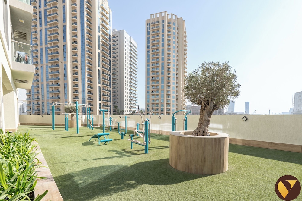 Jeewar by badar near Circle Mal Pool Gym