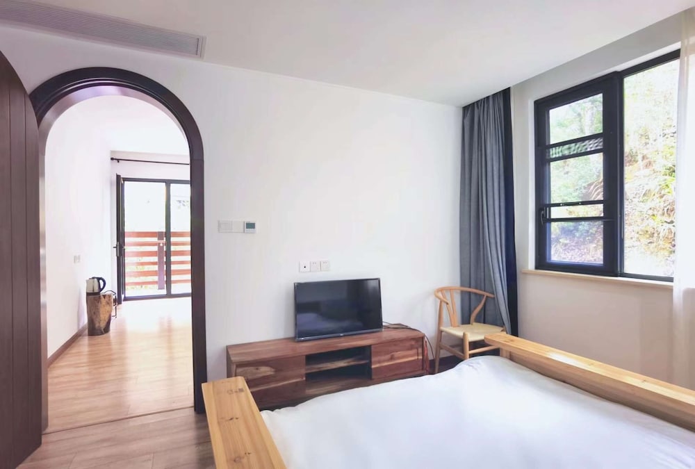 XiangLu YiMo Valley Retreat Guesthouse