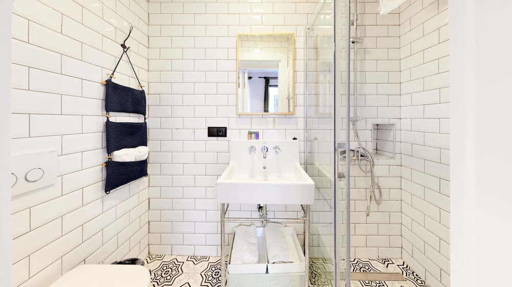 Sanatlar Oteli Galata - Image 21