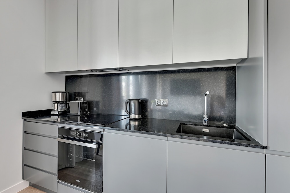Lion Apartments - Apartments & Studio
