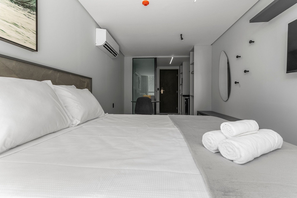 Alta Garden Housi by Carpediem