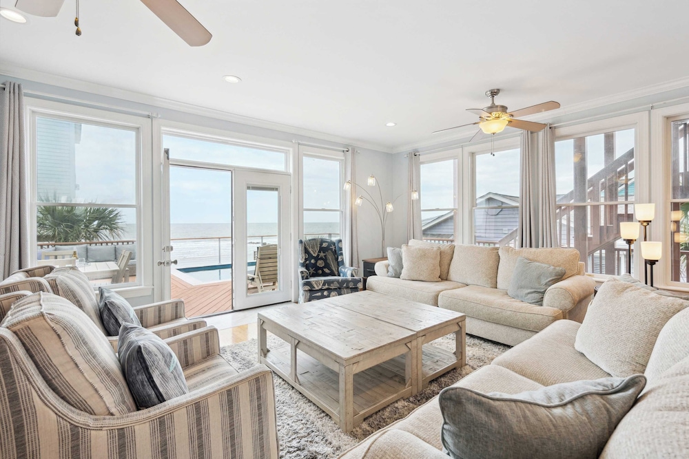 Oceanfront w/ Pool, Panoramic Deck Views, 5bdr Folly Ocean Breeze by Avantstay