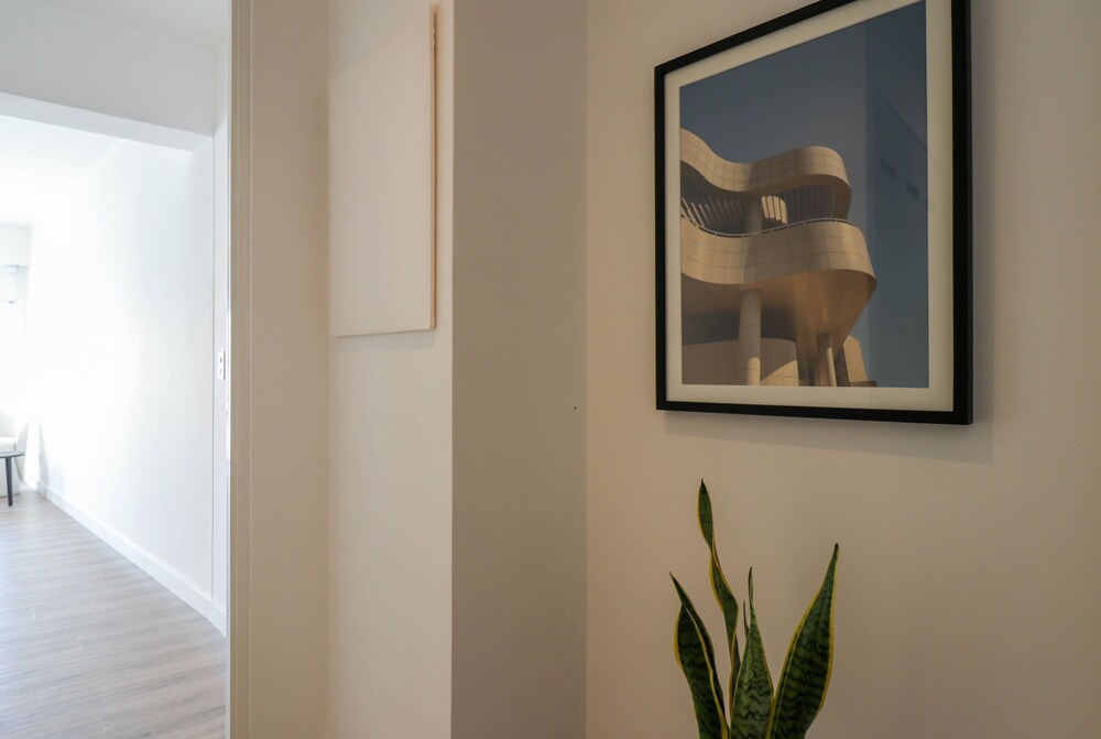 w Glorious 1BR w Perfect Balcony in Miraflores