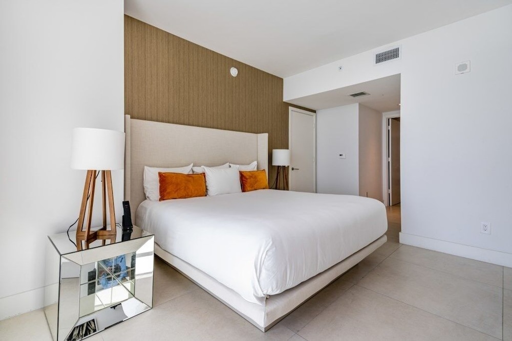 Private 2br Ocean View At Hyde Beach Resort 2 Bedroom Condo