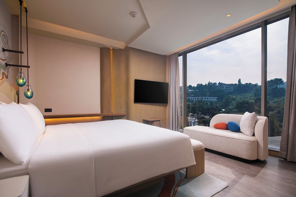 Hotel Indigo Bandung Dago Pakar by IHG 14