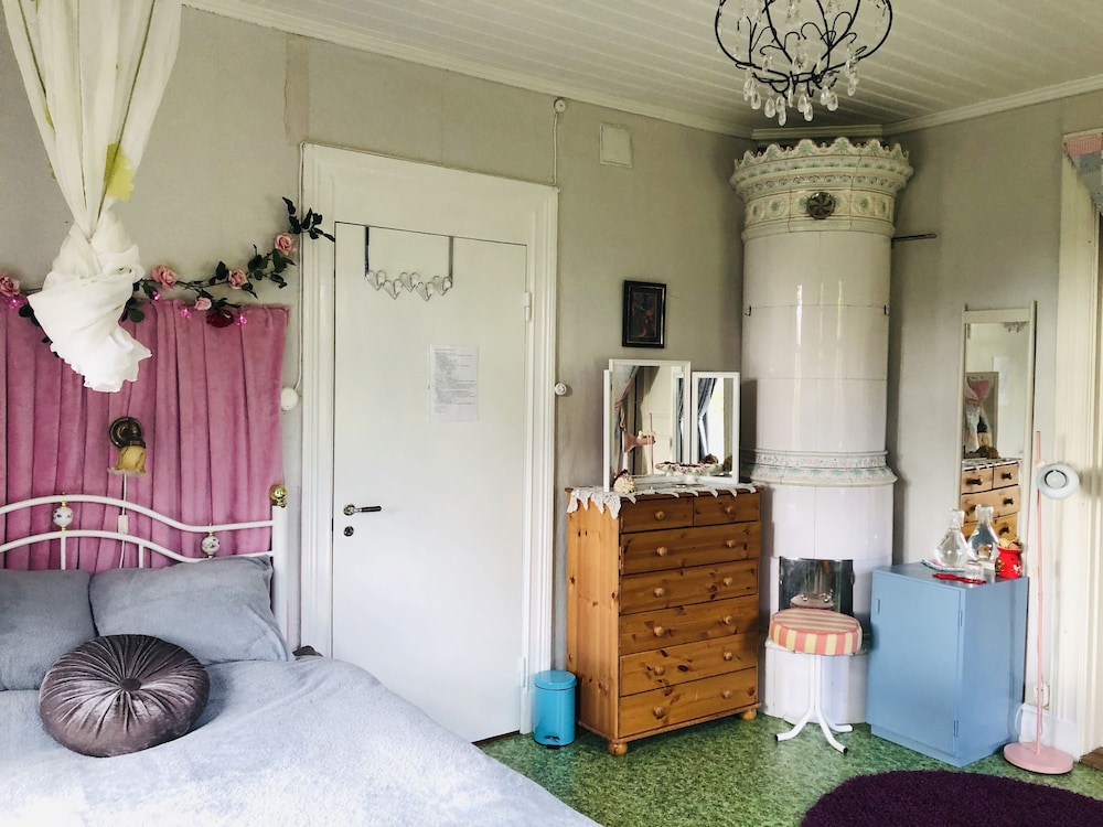 Charming 1-bed Studio in Avesta view 5