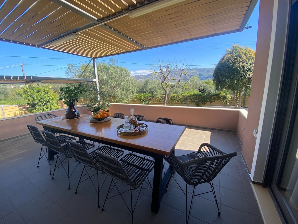 Villa Merlin view 3