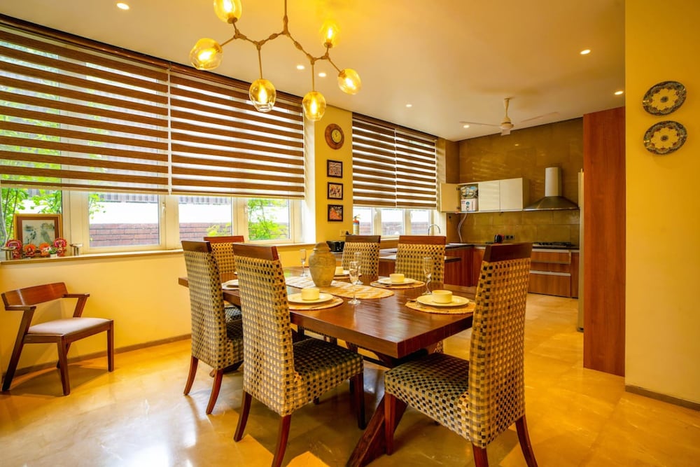 4bhk w Pool 10 min to Baga Beach Villa Dahlia