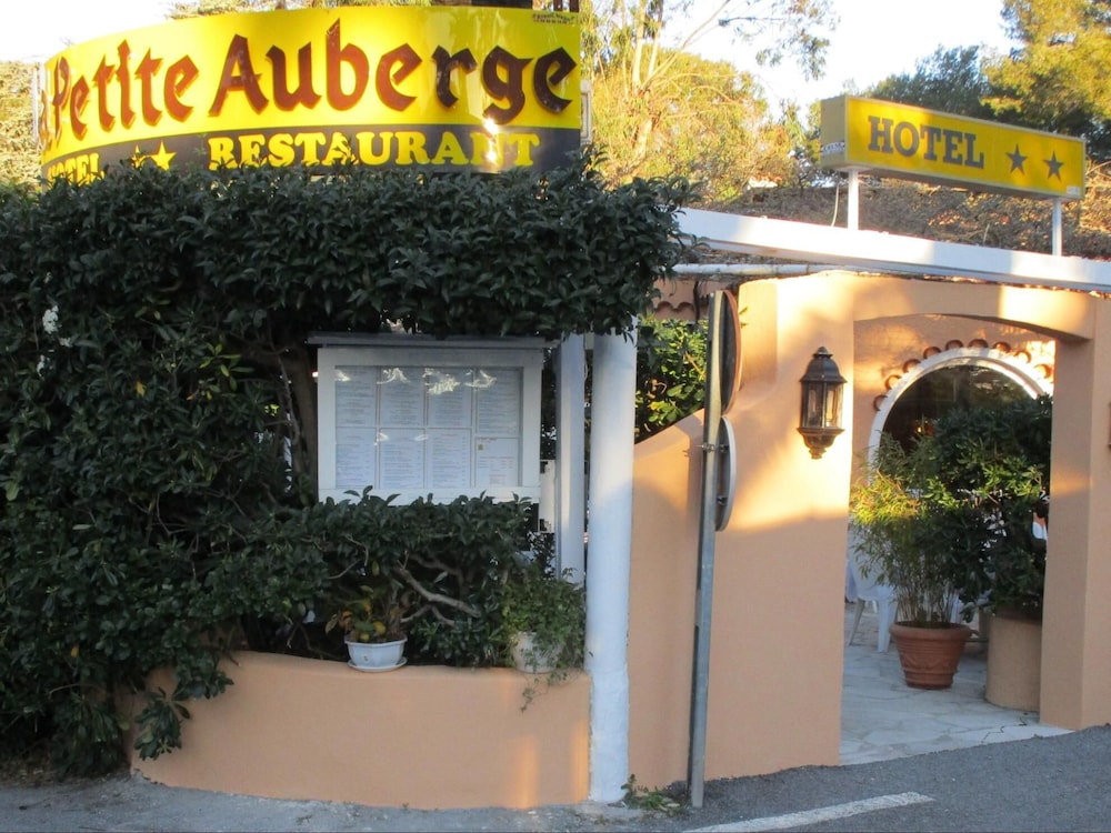 Frejus Vacations - La Petite Auberge - Property Image 9