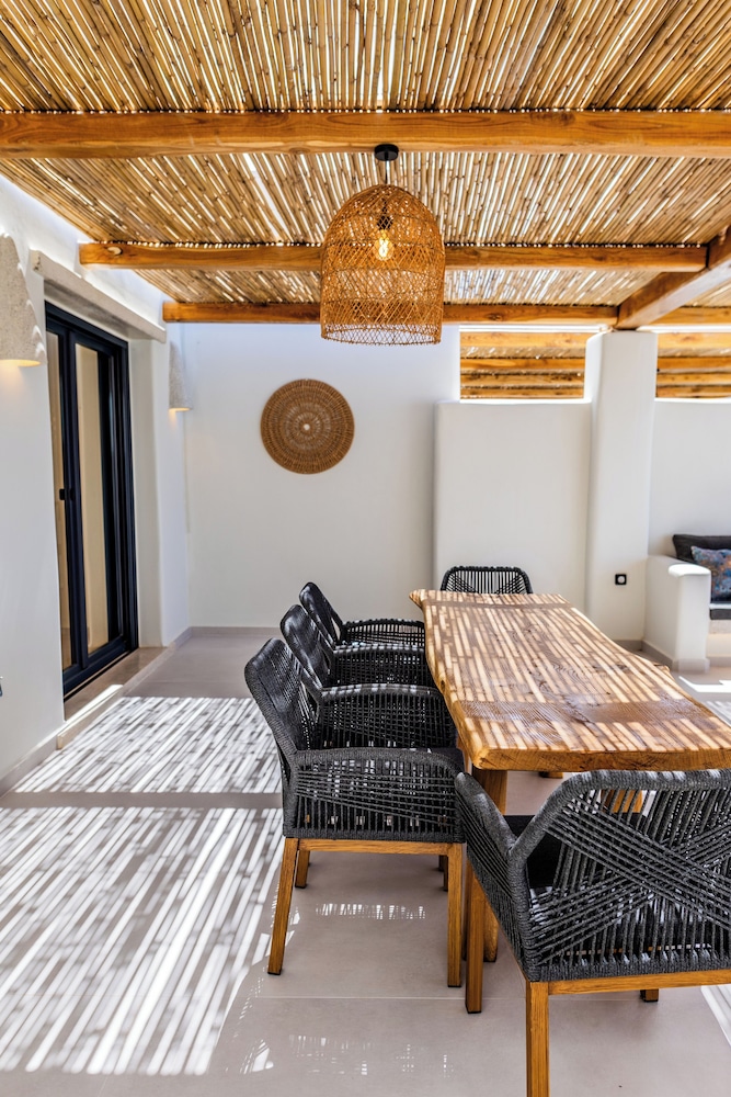 La Grande Vue Private Villas