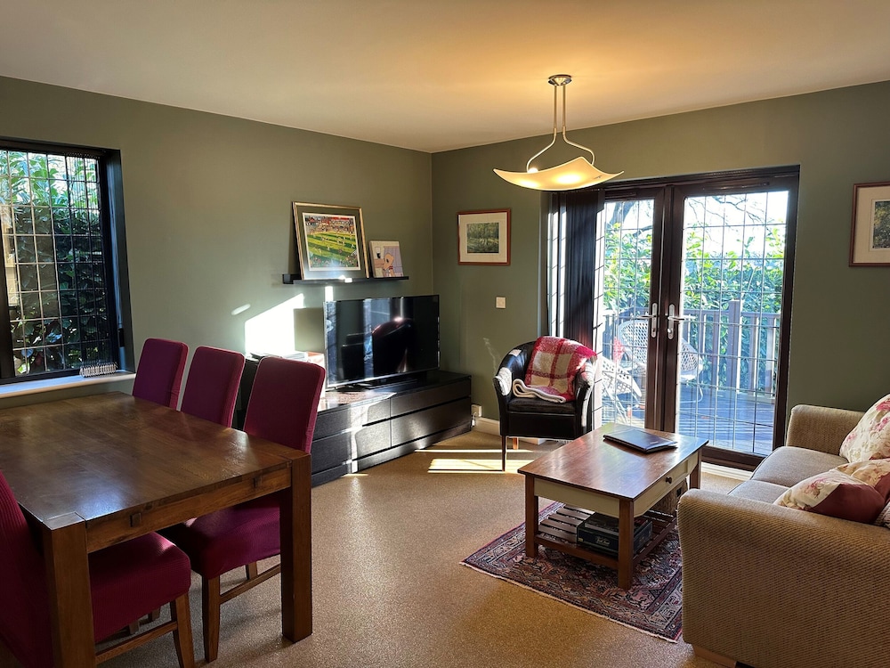 Beechcroft Corner House view 5