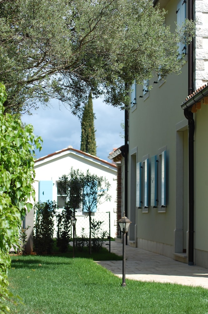 Villas Vabriga