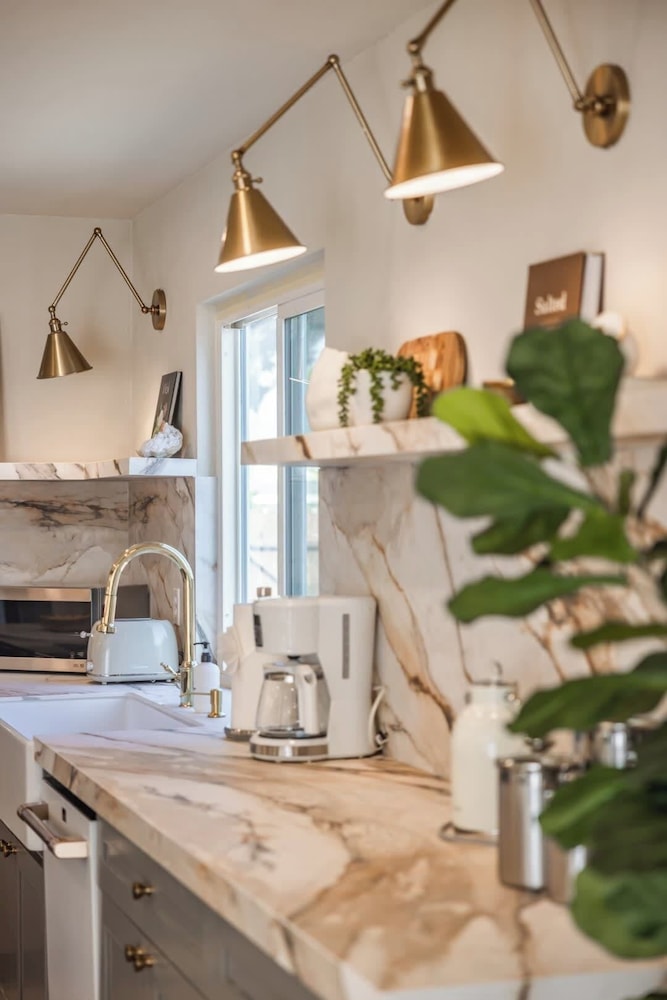 @ Marbella Lane - Vibrant & Chic Designer Home