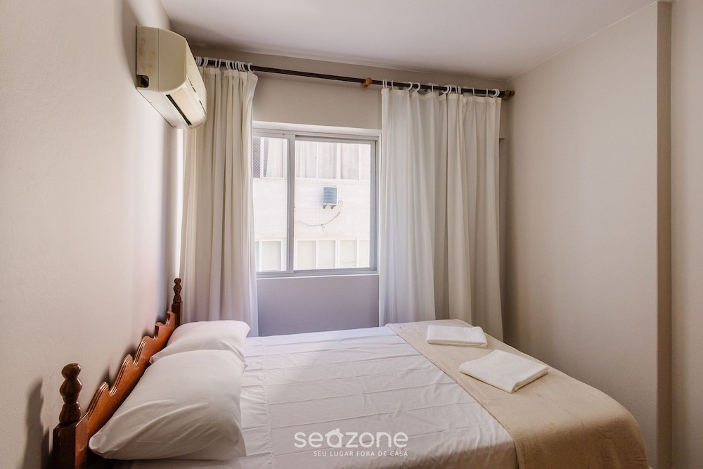 Beachfront apt BC Center Close to Attract. Eal0704