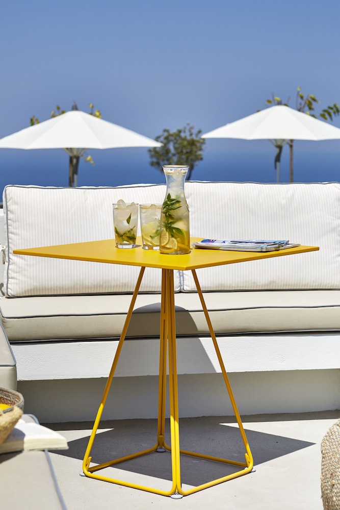 Nova Luxury Suites