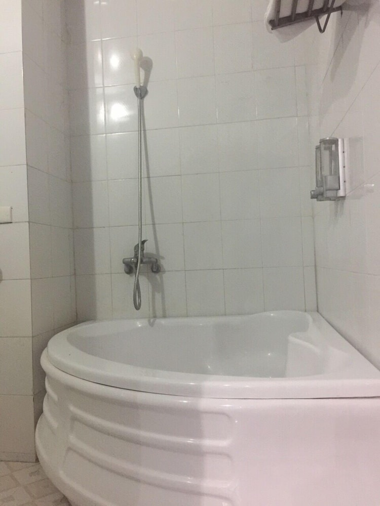 Nha Nghi Tham Quyen