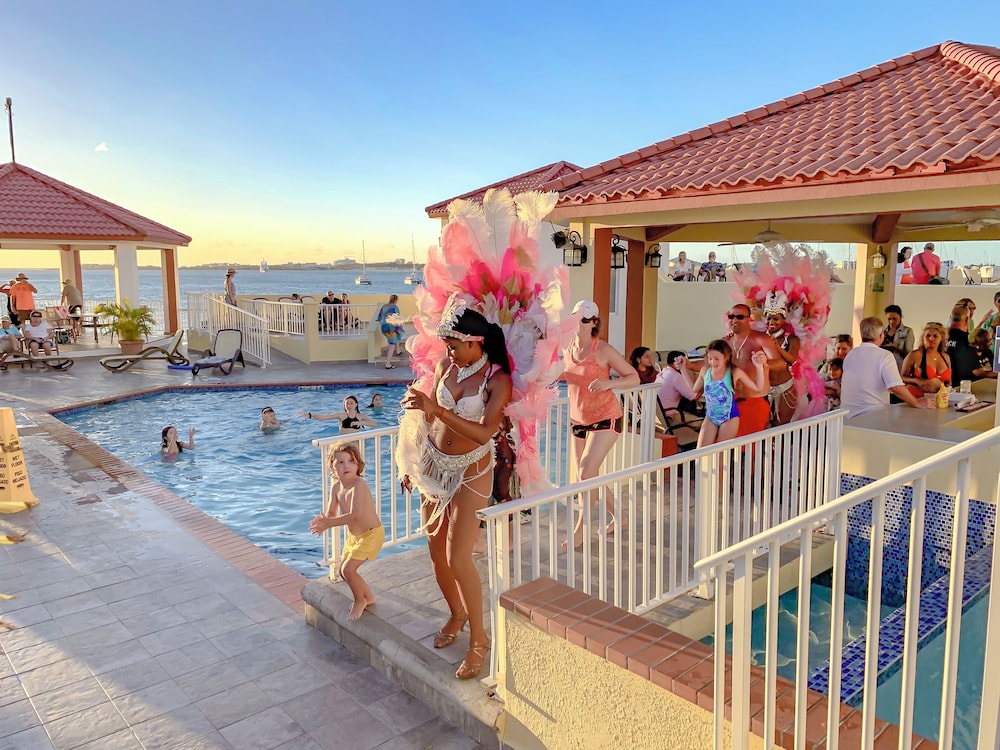 Simpson Bay Resort Marina & Spa 85