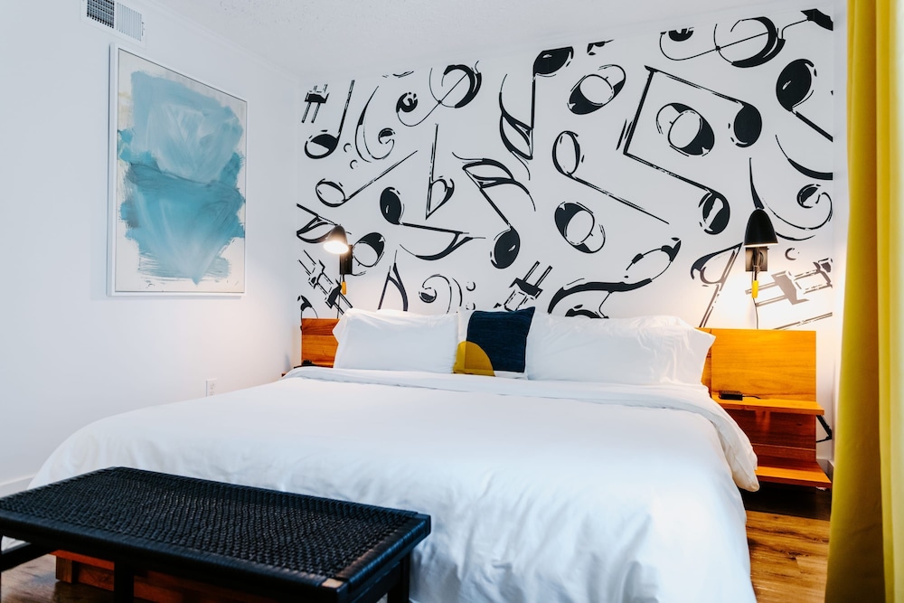 The Vinyl at Music Row - 1 Bedroom Apartment