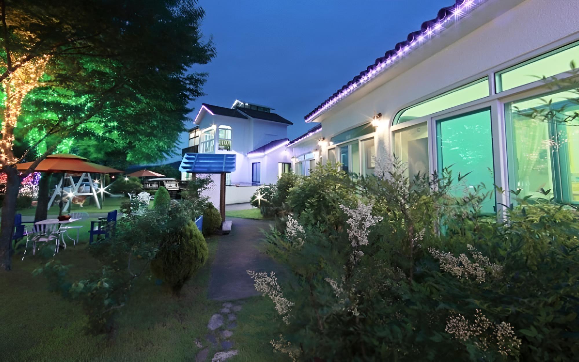 Gyeongju Full Garden Pension