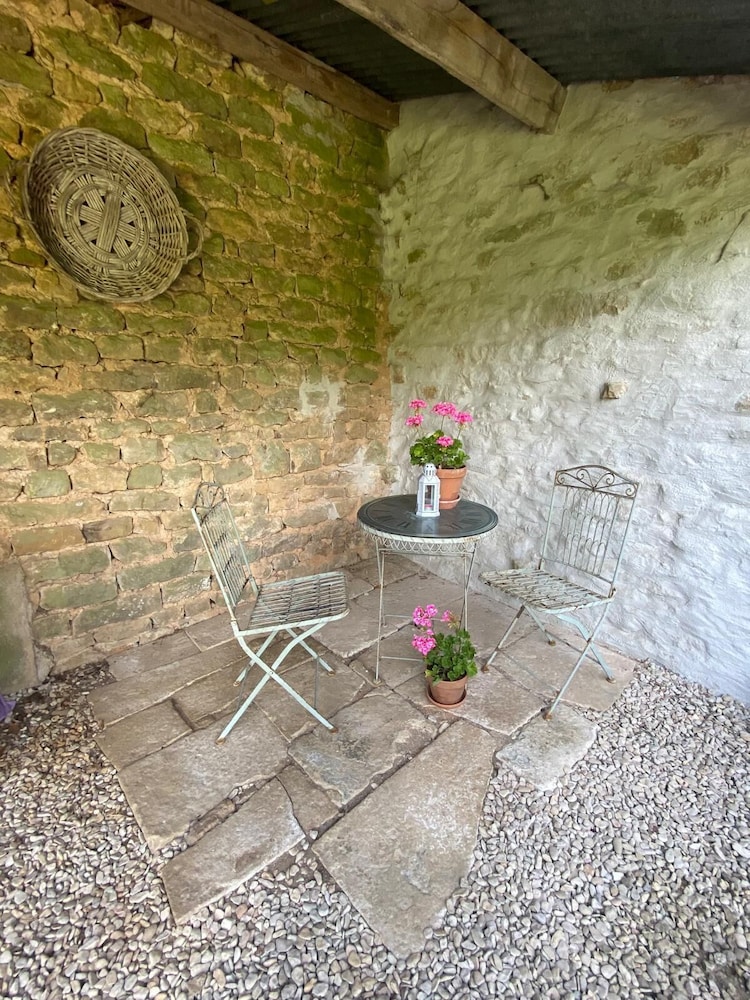 Photo 48
