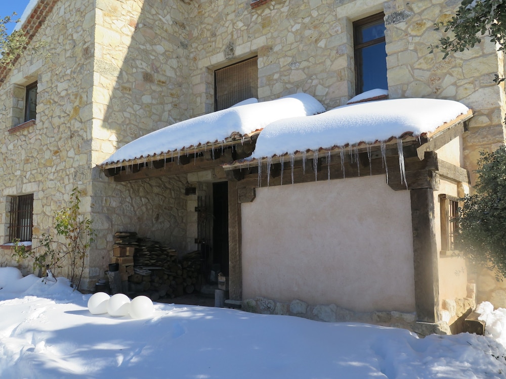 La Casona de Requijada