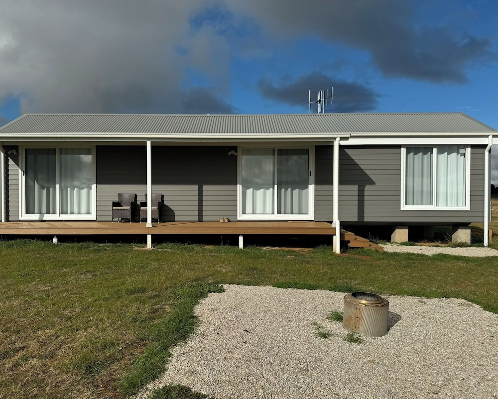 Kingdom Cottages