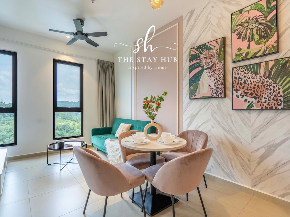 Paxtonz Luxe Suites by The Stay Hub