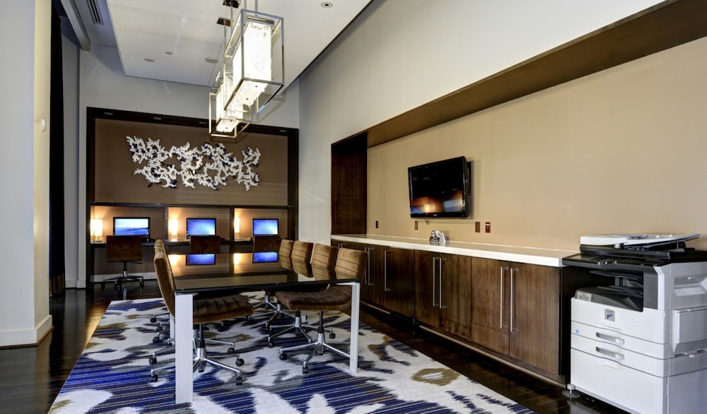 meeting & event spaces