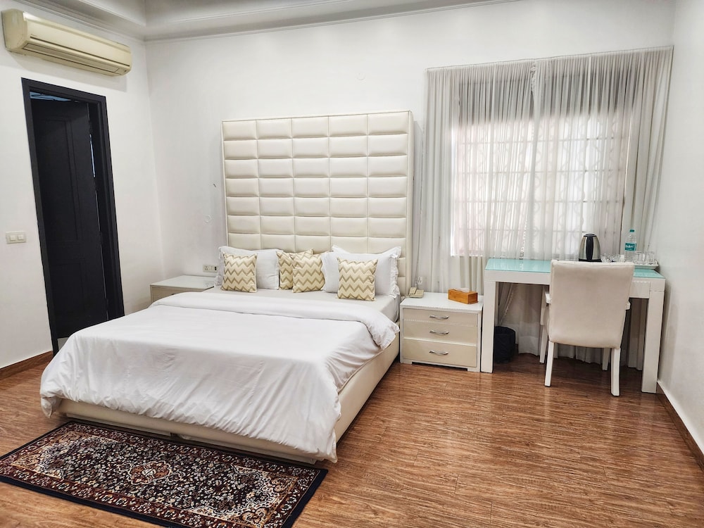 The G8 Noida