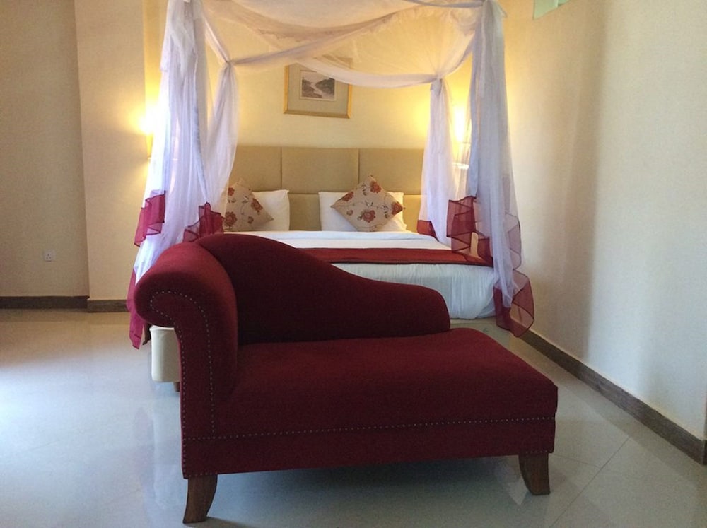 Treat House Resort view 3