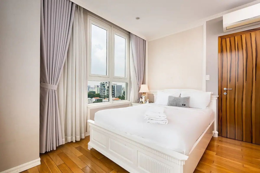 Salute de Leman Luxury Apartment