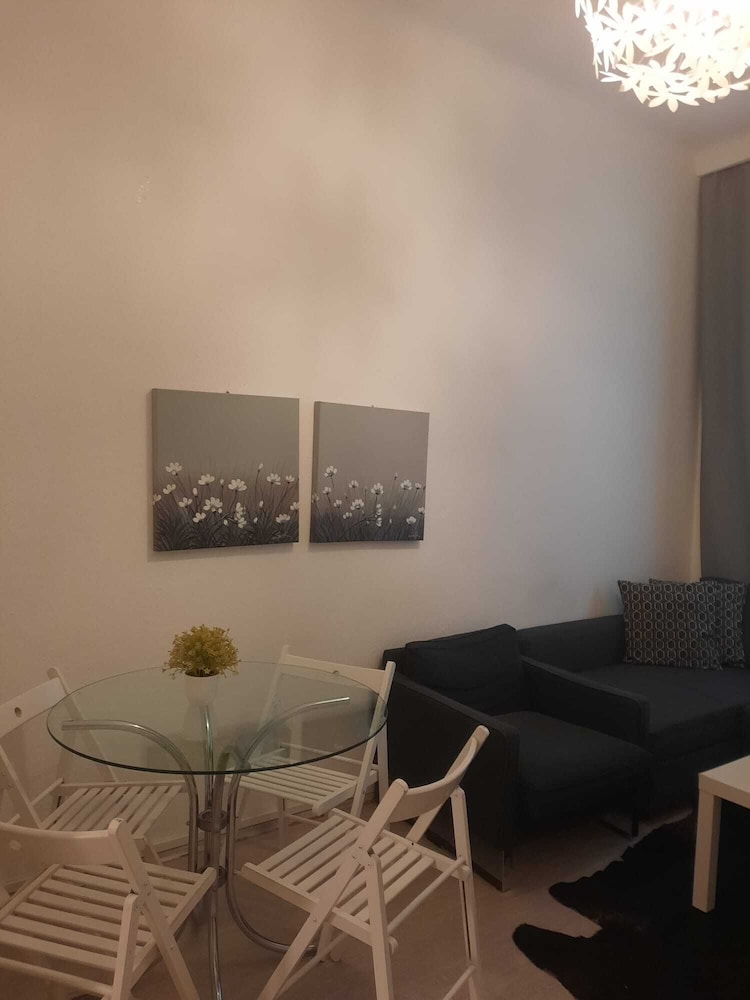 Extended Stay 3 Budget Apartments