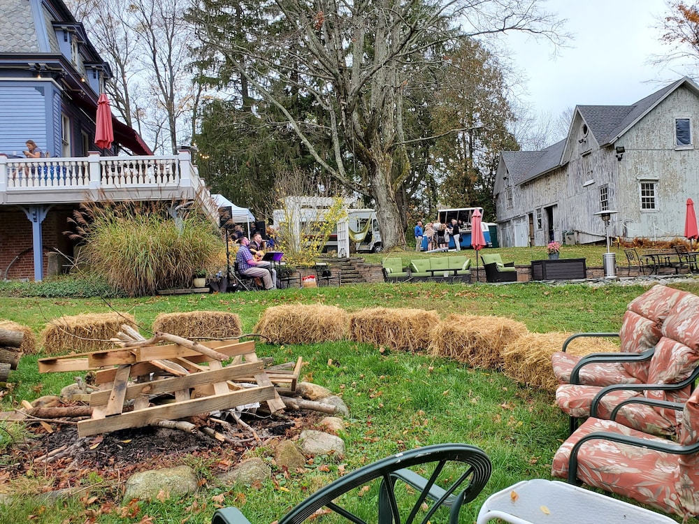 The Bevin House Bed & Breakfast