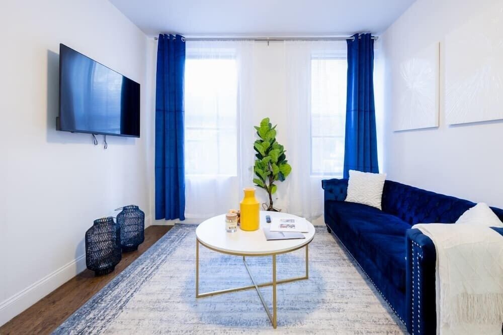 1435 UES Apartment