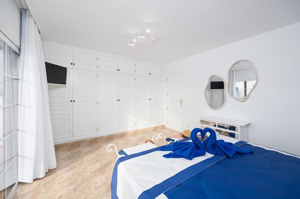 Villa Dulce in Tias With 4 Bedrooms and 2 Bathrooms