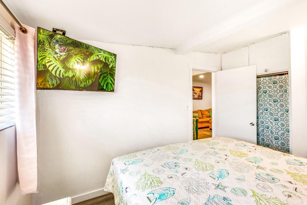 Shine On Condo in Ocean Shores