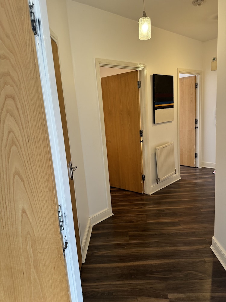 Havana 2 bed Apartment in london