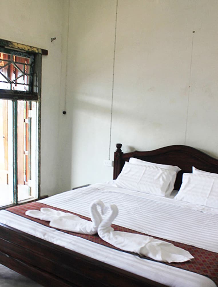 Phu-Anna Eco House
