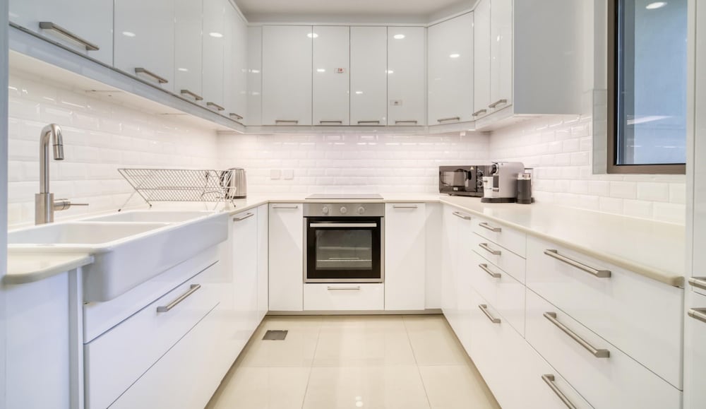 JBR Gem Spacious 1BR Apt With Balcony